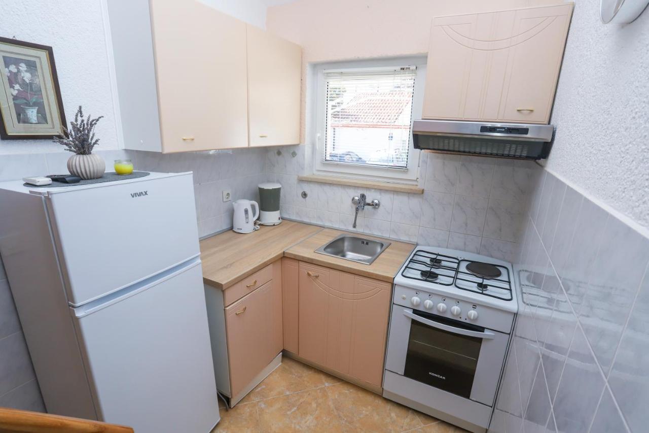 Apartment Ivica *