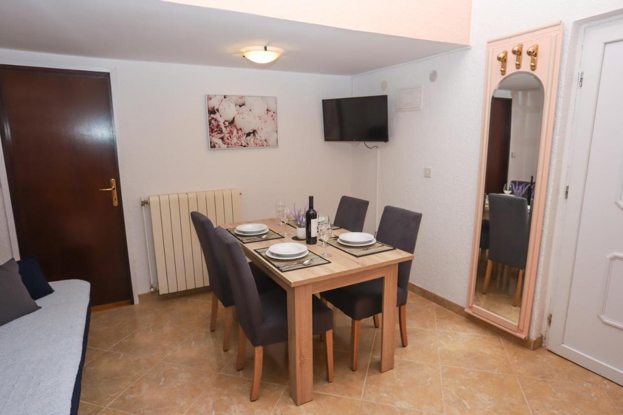Ivica Apartment